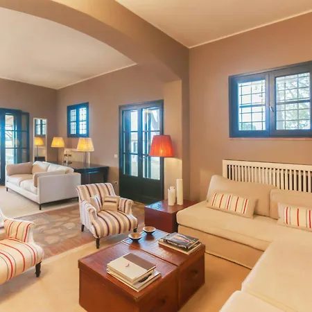Nestled In Tuscan Maremma Oasis *