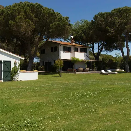 Ferienhaus Nestled In Tuscan Maremma Oasis *
