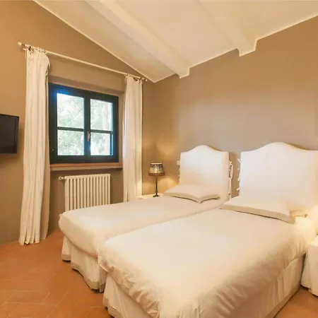 Nestled In Tuscan Maremma Oasis Ferienhaus Capalbio